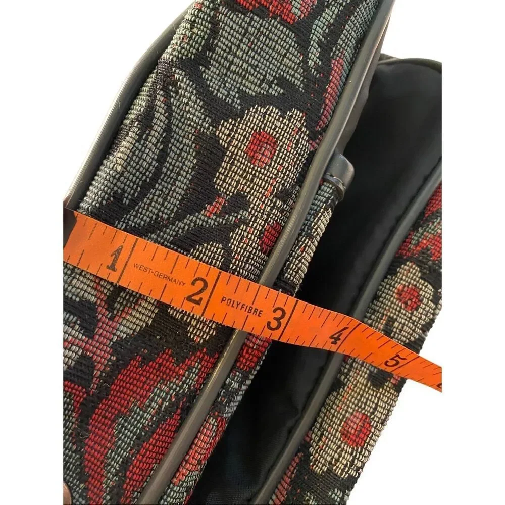 Amelia Earhart Luggage Unisex Travel Garments Bags Multicolor Floral Vintage